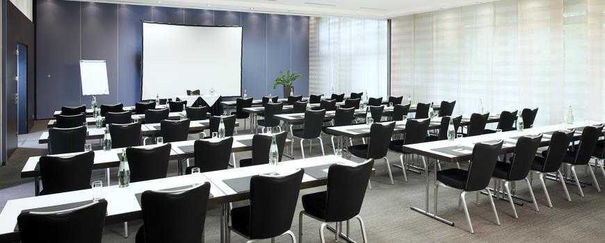 Nh Muenchen Messe Hotel Exterior photo