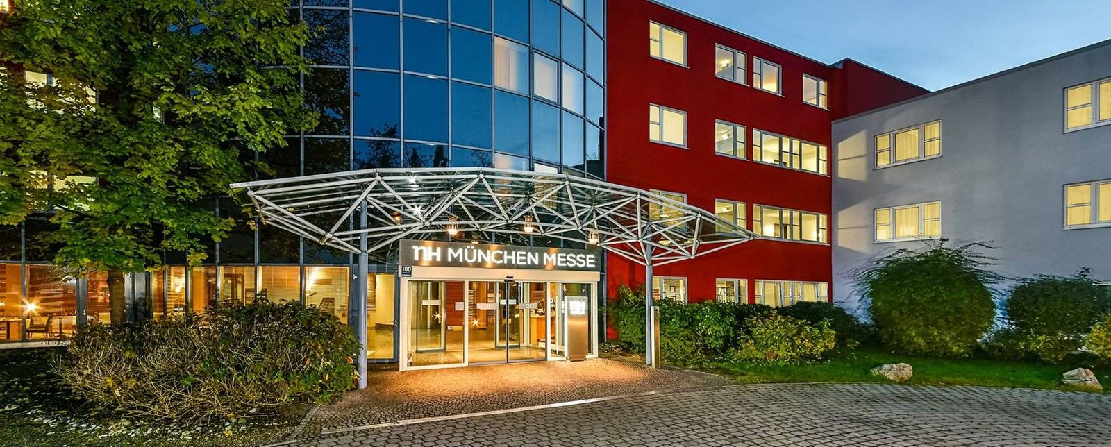 Nh Muenchen Messe Hotel Exterior photo